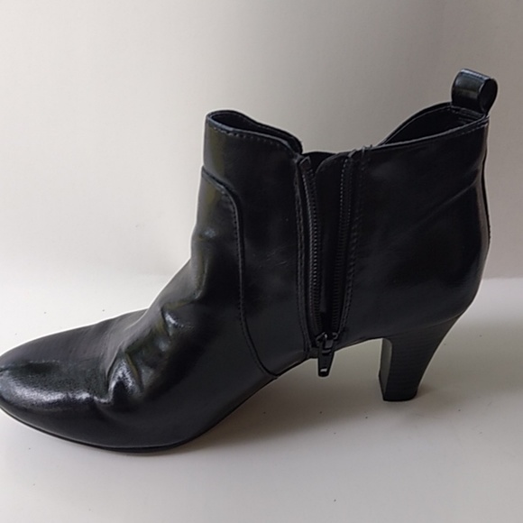Naturalizer ankle boots - Picture 2 of 2